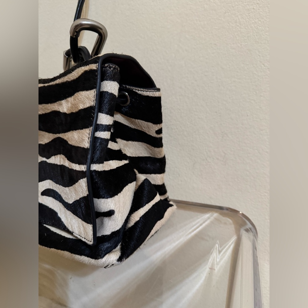 Marc Jacobs The Zebra Haircalf Large Dual Bag Black Cream - Picture 3 of 15